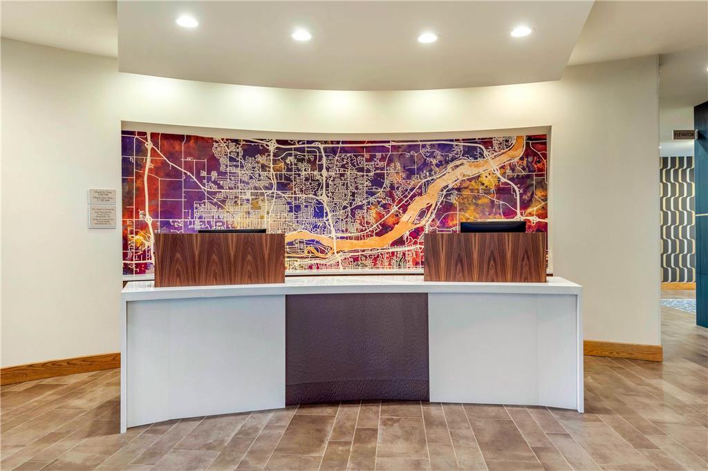 Cambria Hotel Davenport Quad Cities Bettendorf Interior photo